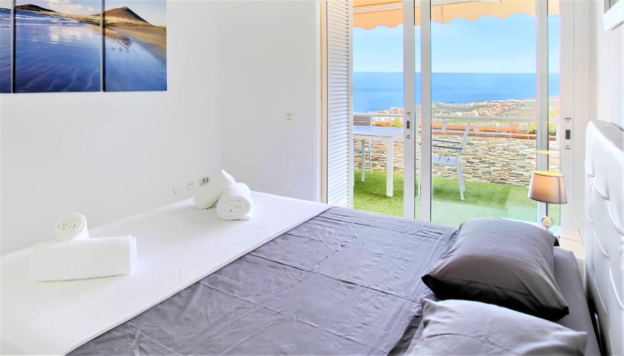 Luxury Penthouse, Best Sunset, Heated Pool, Fast Wifi Costa Adeje  Exterior photo